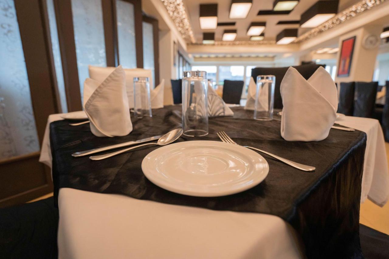 Central Inn ダッカ エクステリア 写真