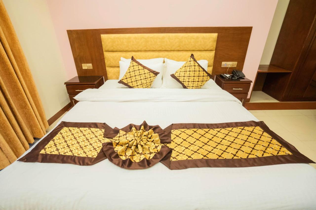 Central Inn ダッカ エクステリア 写真
